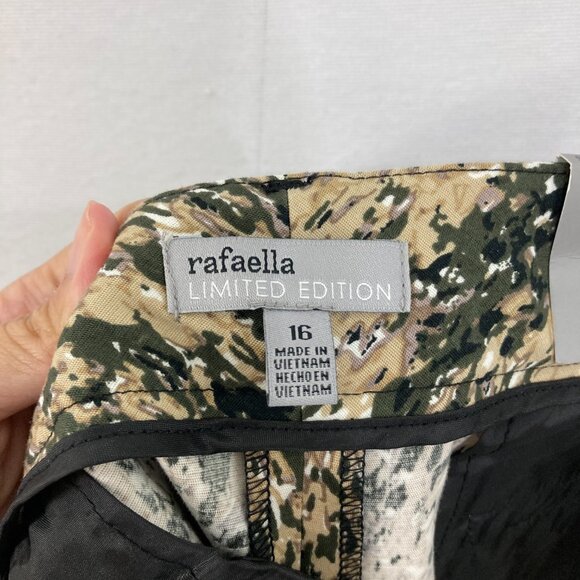 New Rafaella size 16 Black Tan Abstract Straight Leg Classic Fit Ankle Pants - Picture 2 of 12